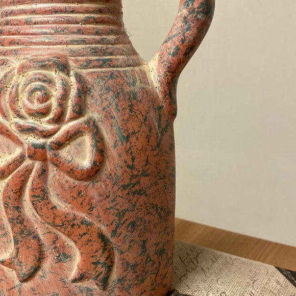 Decorative Clay Vase - 8 inches tall - Picture 4 of 4